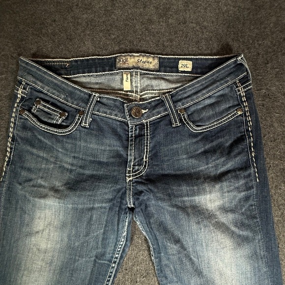 BKE Starlite Flare Jeans Womens 29L Medium Wash Blue Contrast Stitch Low Rise - Picture 3 of 11